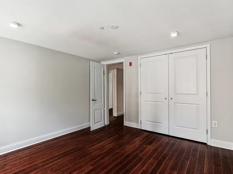 1721 Pine St #B — Photo 13