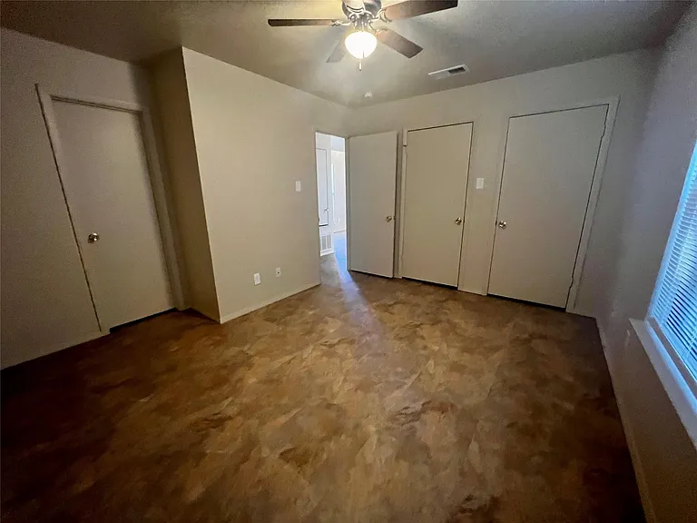 1204 Blackjack St #B — Photo 18