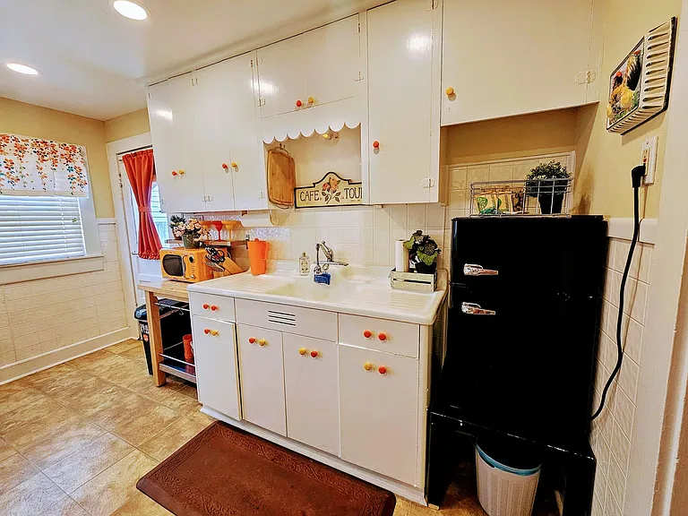 1026 Euclid St #1 — Photo 17