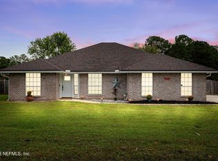 3177 Peppertree Dr, Middleburg, FL 32068