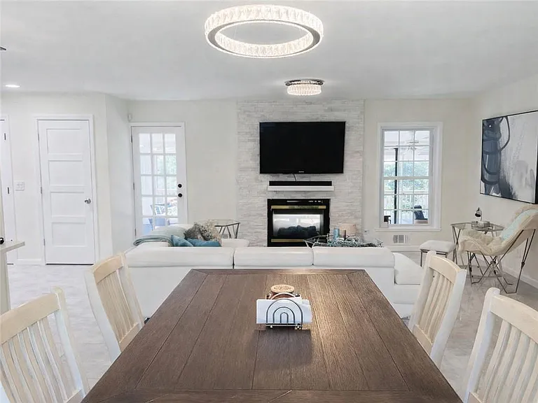 2124 Zelda Dr NE — Photo 9