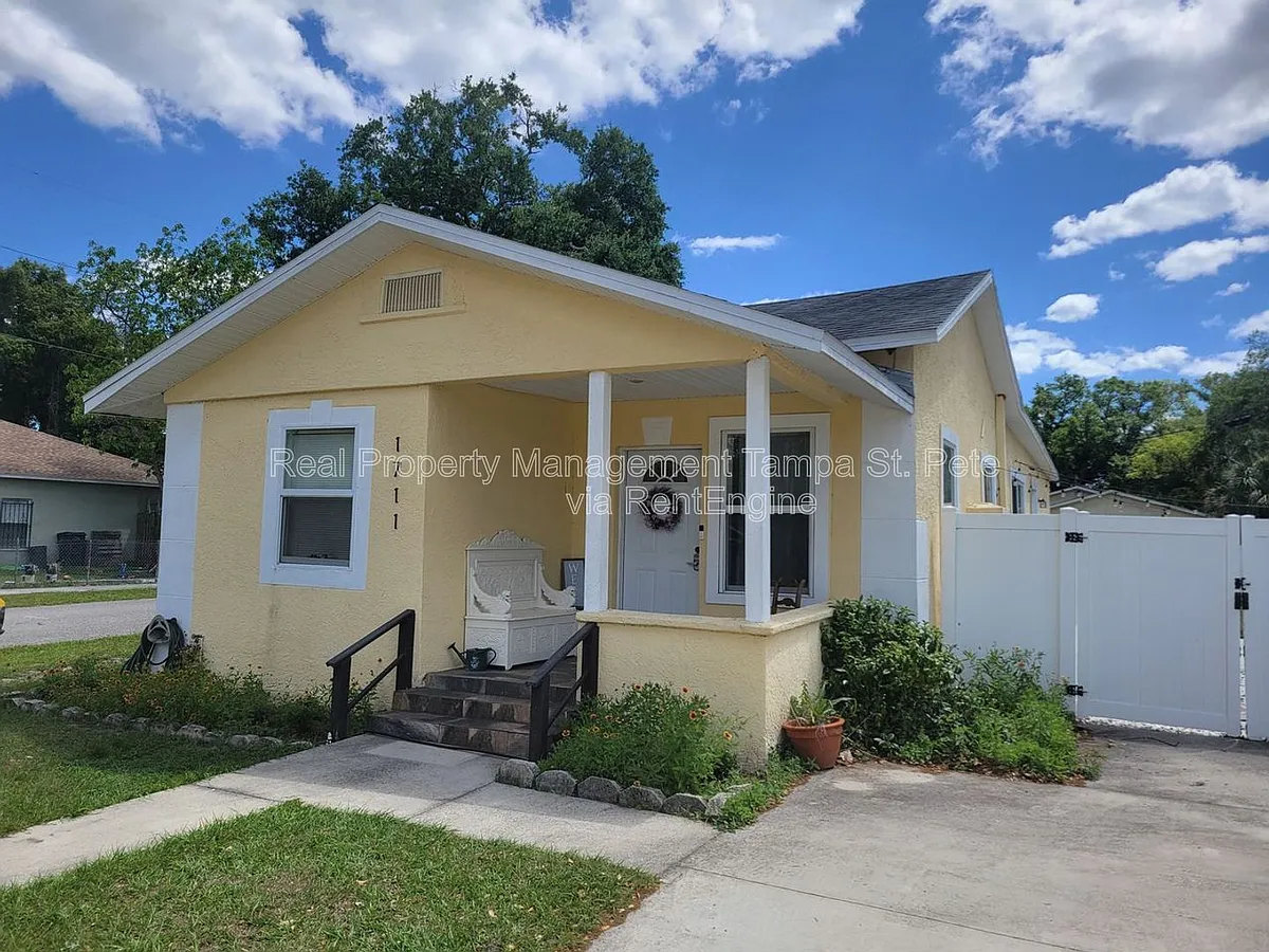 Building Photo - 1711 E New Orleans Ave