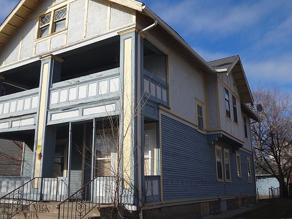 2nd image of 2119 6th St N
