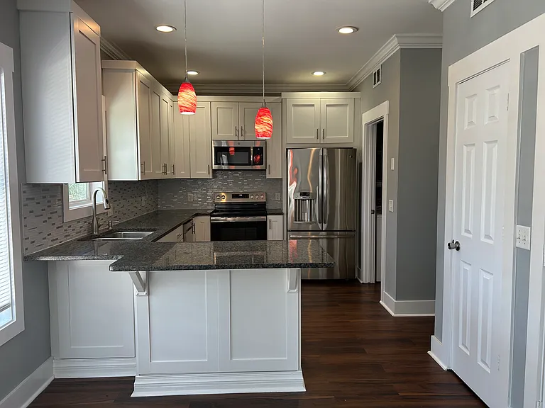 18 Pine Burr Rd E #18 — Photo 14