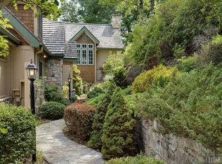 112 Toxaway Trce, Lake Toxaway, NC 28747