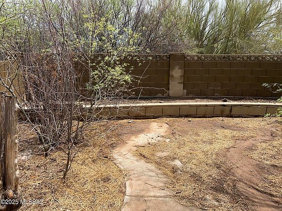 4th image of 4175 S Desert Spur Ln