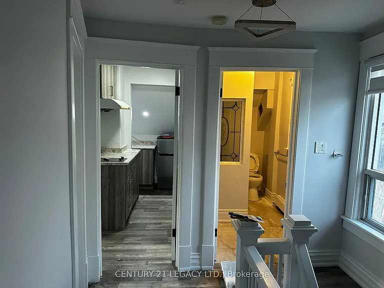 6251 Ker St E — Photo 14