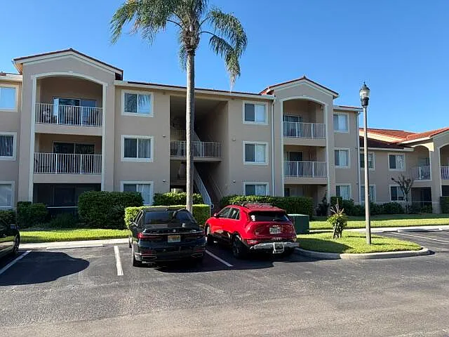 2 bed, 2.0 bath, 1140 sqft, $1,795 — Photo 4