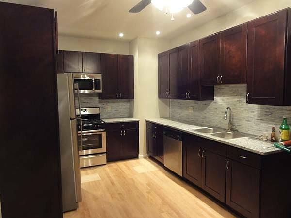 2nd image of 2525 W Berwyn Ave APT 2