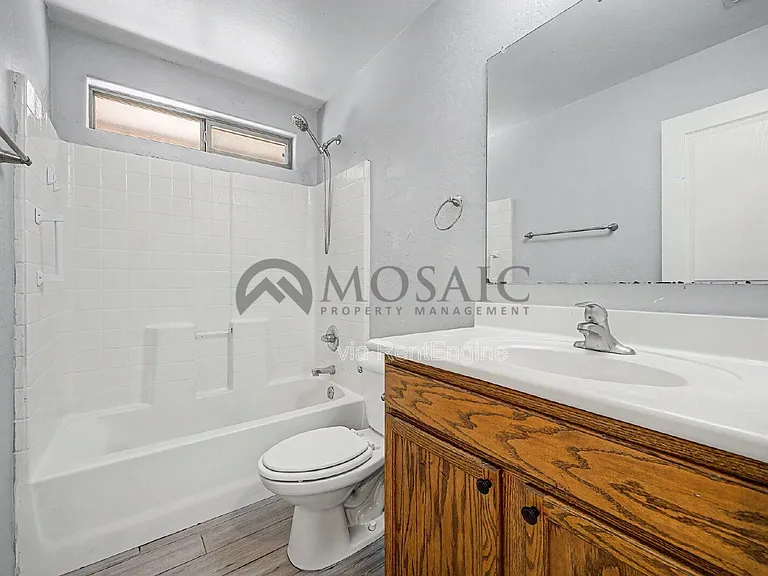 22360 E Via Del Rancho — Photo 30