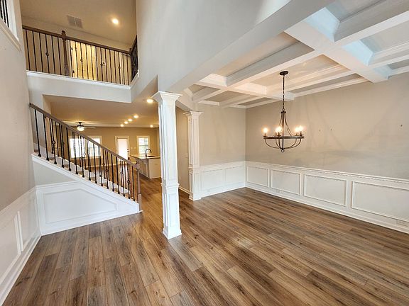 Dining room and foyer