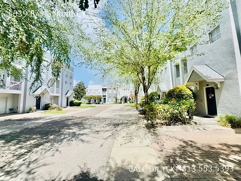 4539 Bay Spring Ct — Photo 2