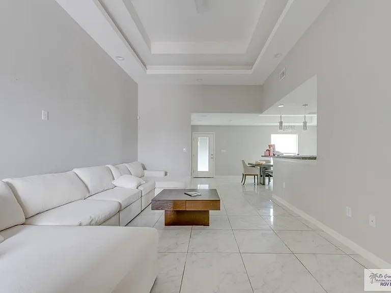 2688 Naples St — Photo 7