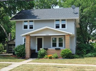 426 Sheridan St, Rockford, IL