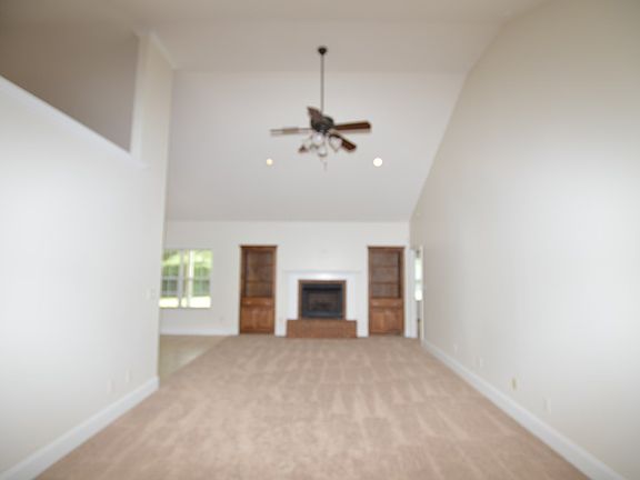 4th image of 2419 Muscogee Dr