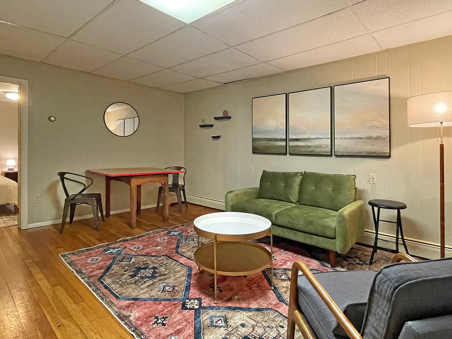 1 bed, 385 sqft, $1,100 — Photo 4