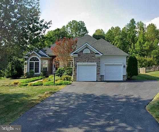 1st image of 8 Brannigan Dr