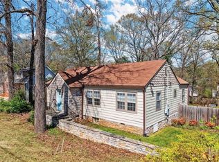 3266 Glenwood Rd, Decatur, GA 30032