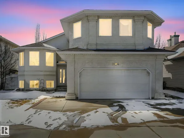 1054 Ormsby Cres NW, Edmonton, AB T5T 6J5