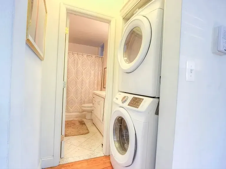 134 E 13th St #3W — Photo 6