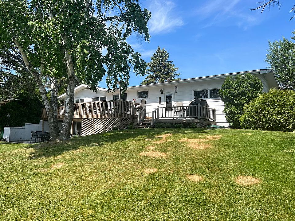 178 Riverside Dr, Cheboygan, MI 49721 Zillow