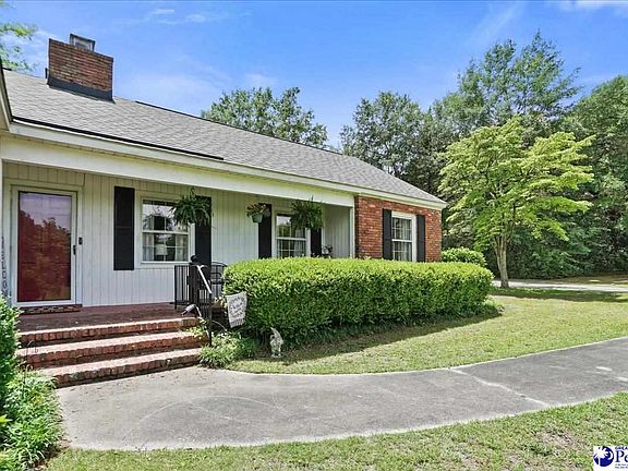 4th image of 534 W Richardson Cir