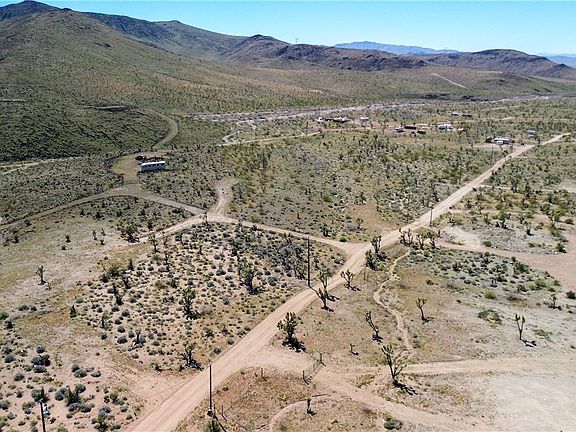 5th image of 329-08-242 W INYO Drive