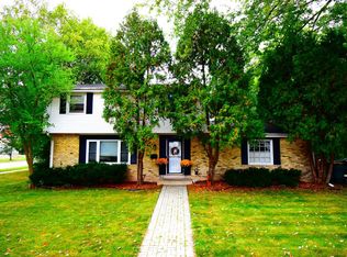 727 Elm St, Grafton, WI 53024