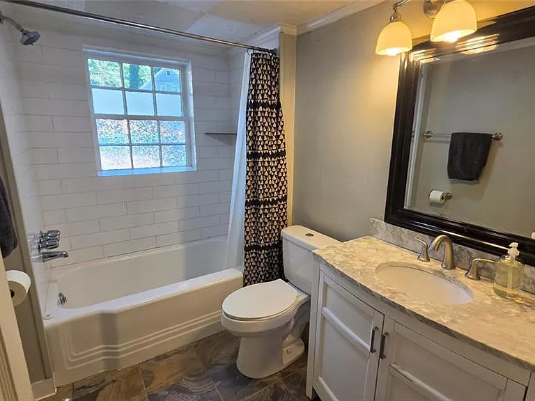1845 Monroe Dr NE #4 — Photo 5