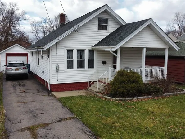 722 85th St, Niagara Falls, NY 14304