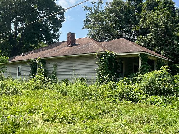 2nd image of 28983 Central St