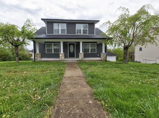 426 E Broadway St, Winchester, KY 40391
