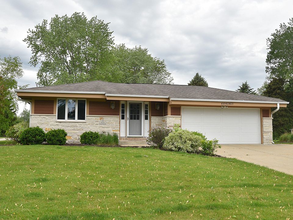 1st image of N59W23425 Clover Dr