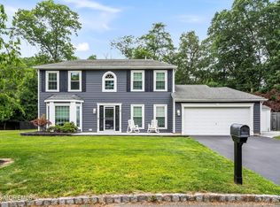 24 Mouse Creek Ct, Howell, NJ