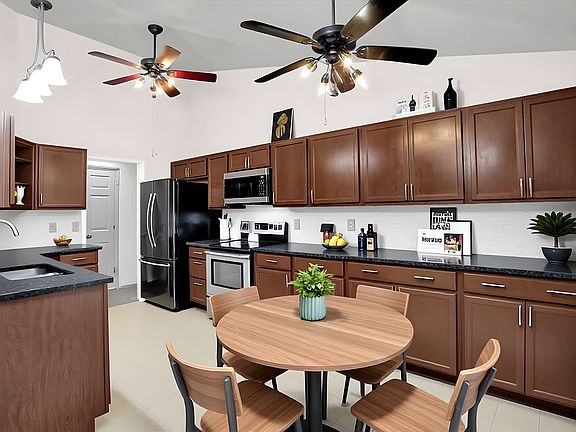 2nd image of 8841 Mallard Green Dr