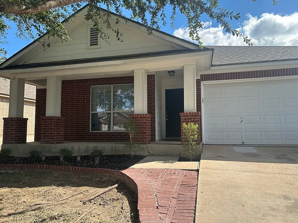 19009 Leigh Ln