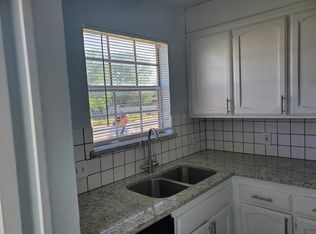 7512 Chapin Rd #D, Fort Worth, TX 76116