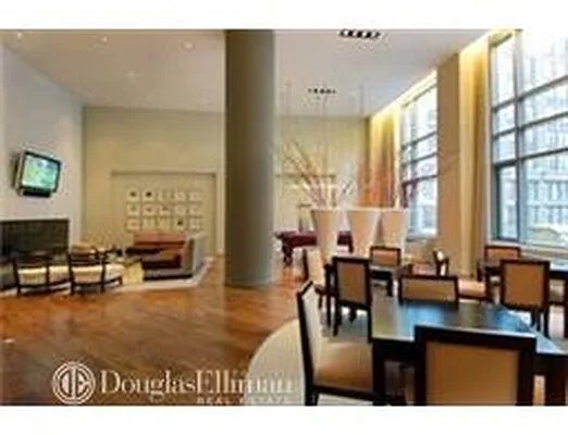 Rented by Douglas Elliman | media 8