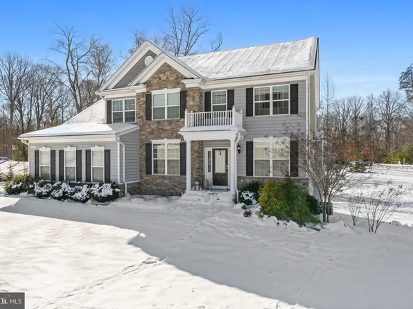 309 Saint Phillips Ct, Prince Frederick, MD 20678