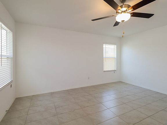 4th image of 3315 Beckwith Way