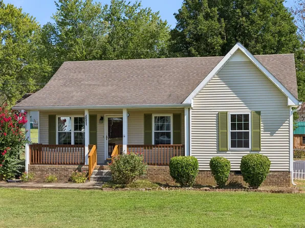 2865 Chinquapin Ln, Clarksville, TN 37043