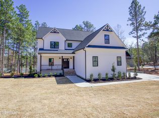 1 Whisper Lake Dr, Carthage, NC 28327