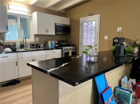 726 Arliss St, Riverside, CA 92507