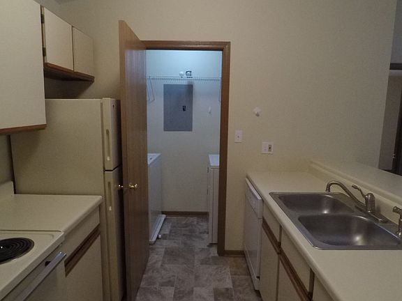 4th image of 4400 W Shamrock Ln APT 2D