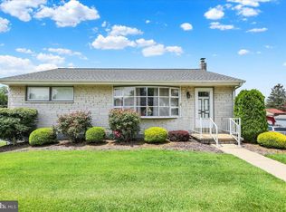 344 S Sterley St, Shillington, PA 19607