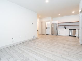 1230 N Greenwich Rd #11261648, Wichita, KS 67206