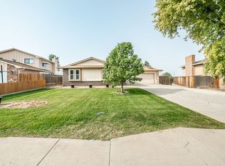 11 Mayweed Ct, Pueblo, CO 81001