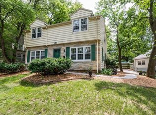 748 55th St, Des Moines, IA 50312