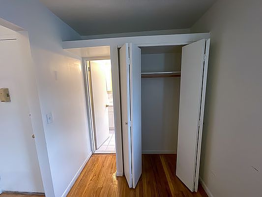 5th image of 435 W 45th St #2B