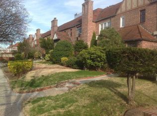 9960 65th Rd, Rego Park, NY 11374